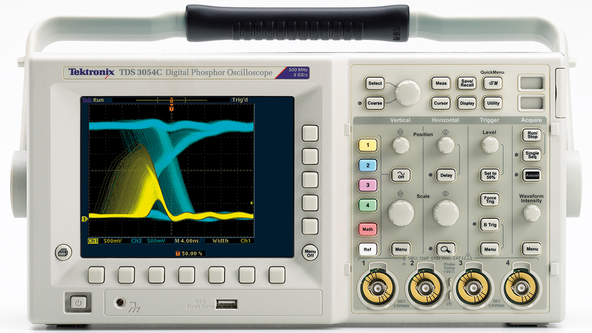 Осцилографом. Tektronix TDS 3032b. Tektronix цифровой осциллограф. Tds3052c. Tektronix TDS 3034 300 МГЦ.